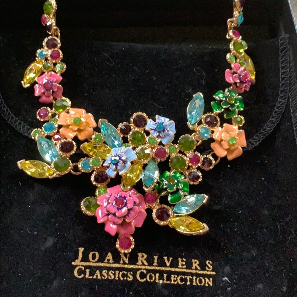 Joan Rivers classics collection necklace